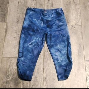 Athletic collection tie dye leggings